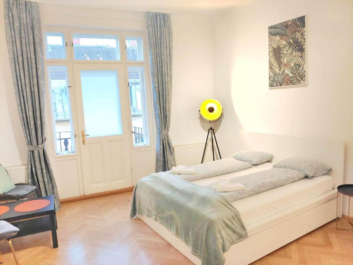 Central Mariahilfer Apartment 4 Min To The City Shopping Center And Schoenbrunn Palace Vídeň Exteriér fotografie